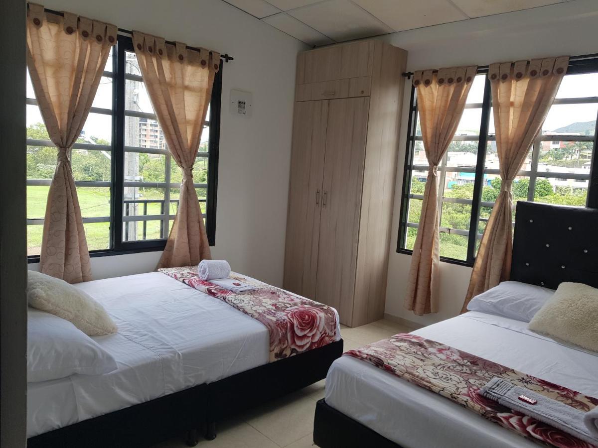 Apartamentos Williams Santa Rosa de Cabal Zewnętrze zdjęcie