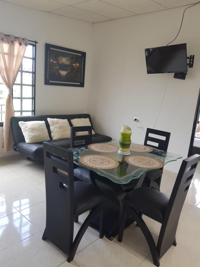 Apartamentos Williams Santa Rosa de Cabal Zewnętrze zdjęcie