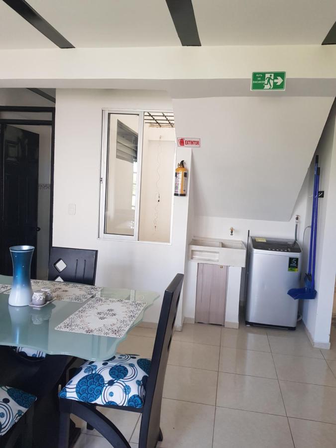 Apartamentos Williams Santa Rosa de Cabal Zewnętrze zdjęcie